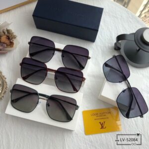 Louis Vuitton Womens Sunglasses with Origin Box 52084