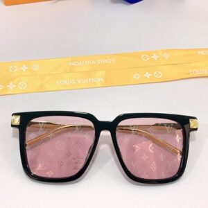 Louis Vuitton Mens Sunglasses with Origin Box Z1667