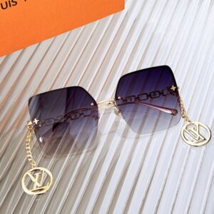 Louis Vuitton Womens Sunglasses with Origin Box Z1559E