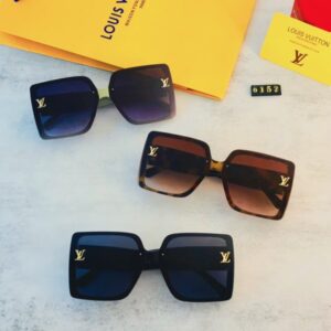 Louis Vuitton Womens Sunglasses with Origin Box