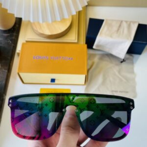 Louis Vuitton Men Womens Sunglasses with Origin Box Z1082