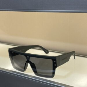 Louis Vuitton Mens Sunglasses with Origin Box Z1583E