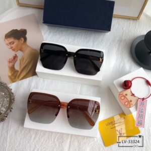 Louis Vuitton Womens Sunglasses with Origin Box 33324